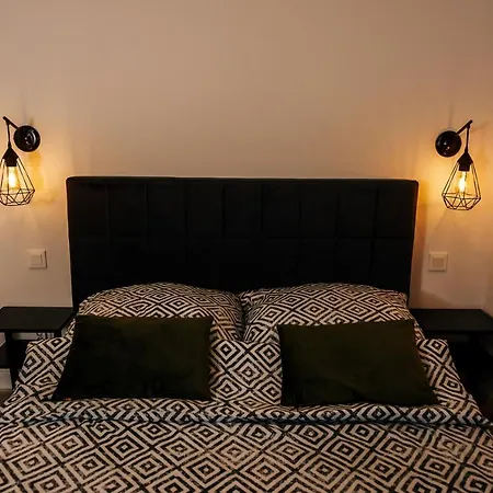 Mazurski アパート *